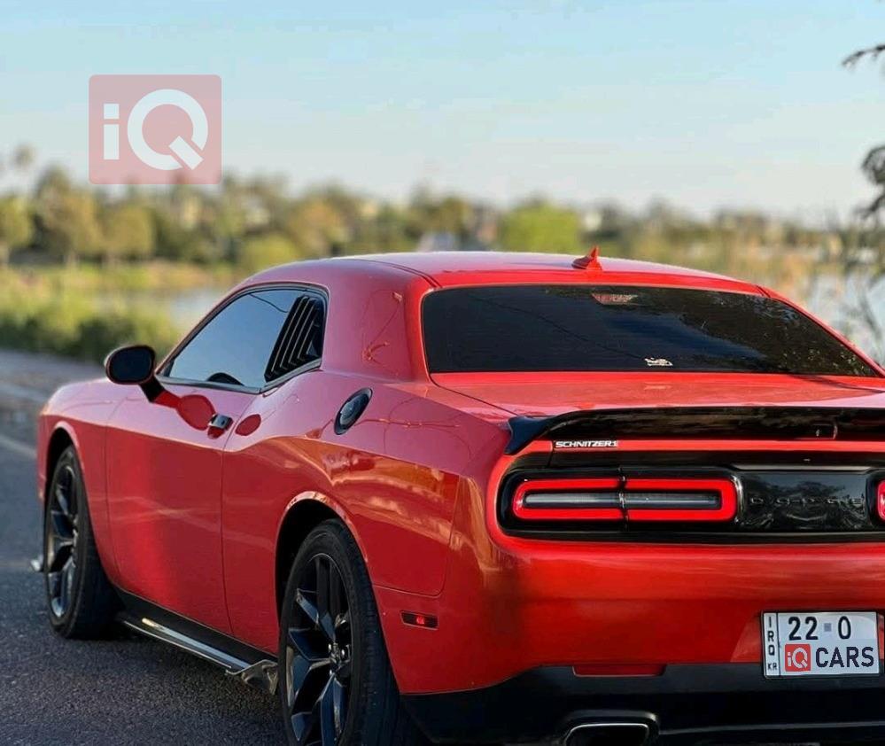 Dodge Challenger